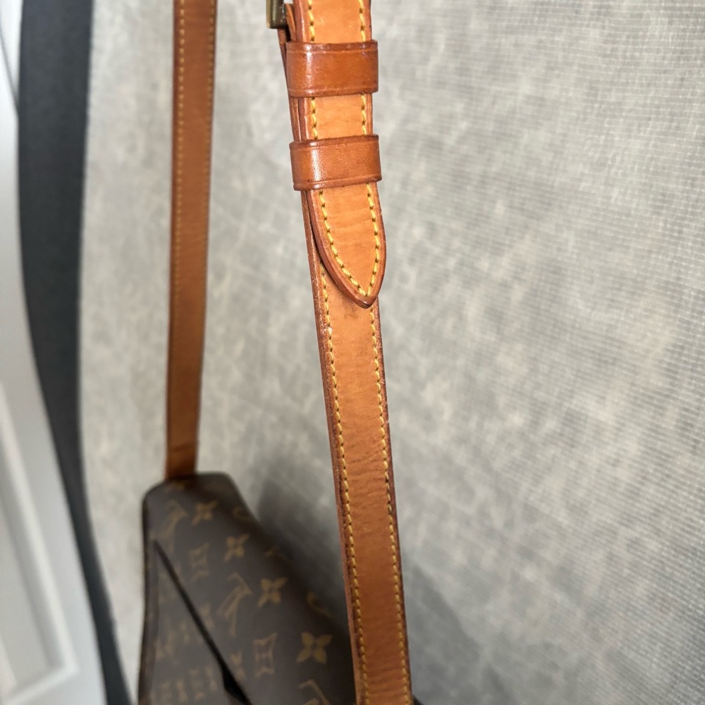 Louis Vuitton Vintage St.Cloud GM Brown Monogram Crossbody Bag - Picture 3 of 10